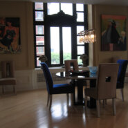 Dinning Table