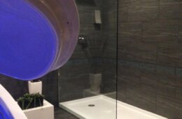 Spa Room with Flotation Tank